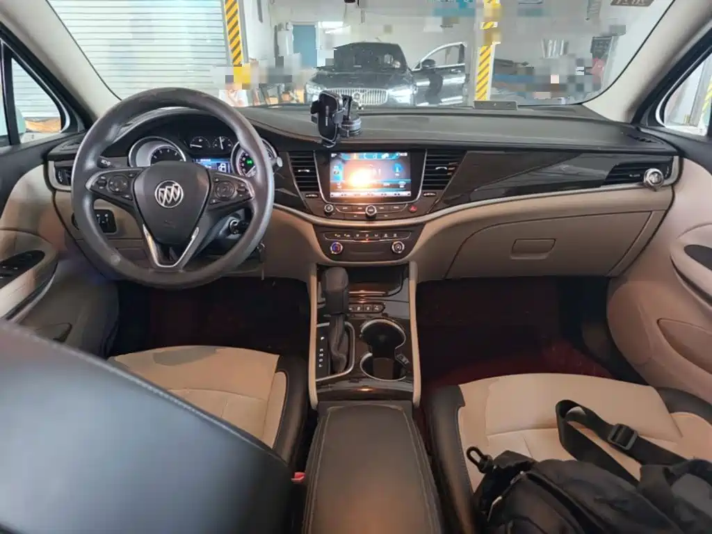 Buick Verano — миниатюра 14