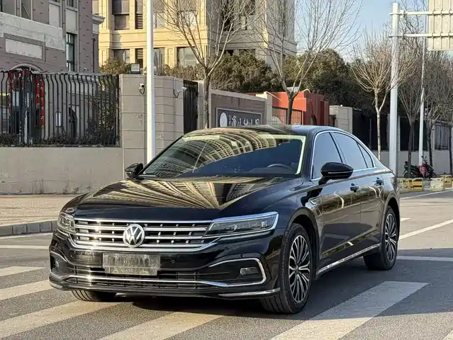 VOLKSWAGEN HUIANG