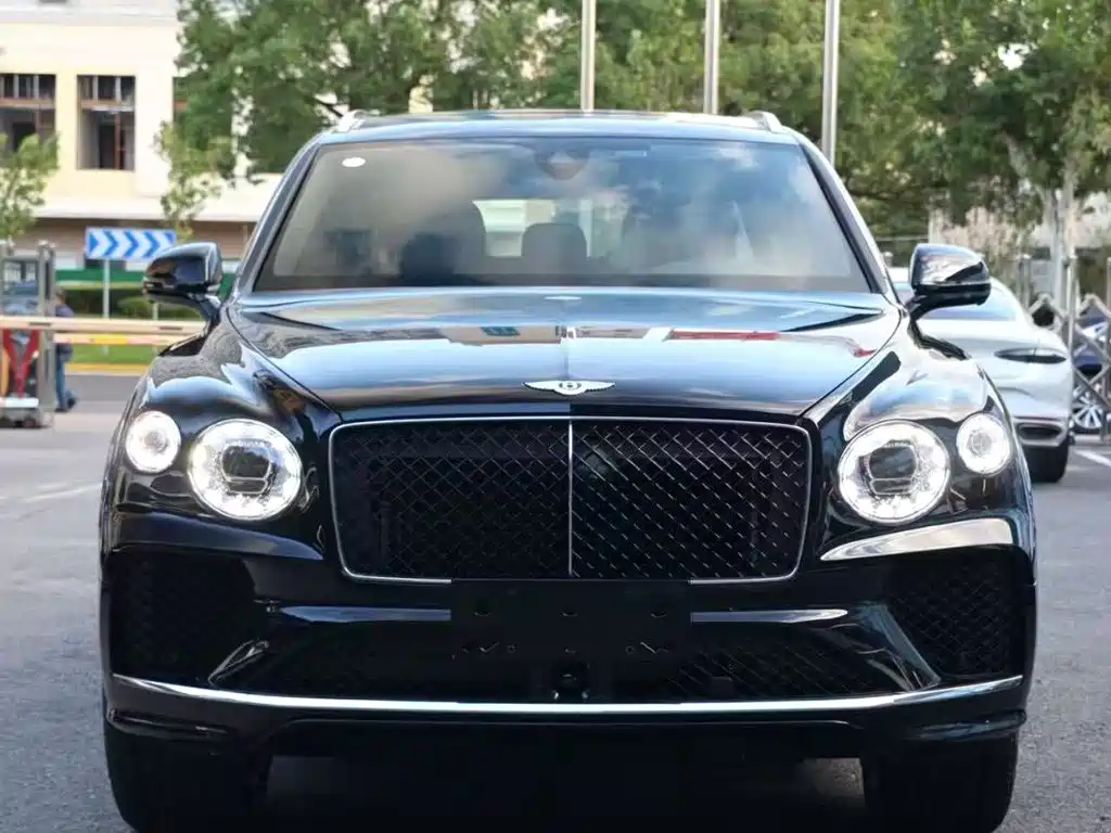 Bentley Bentayga — миниатюра 2