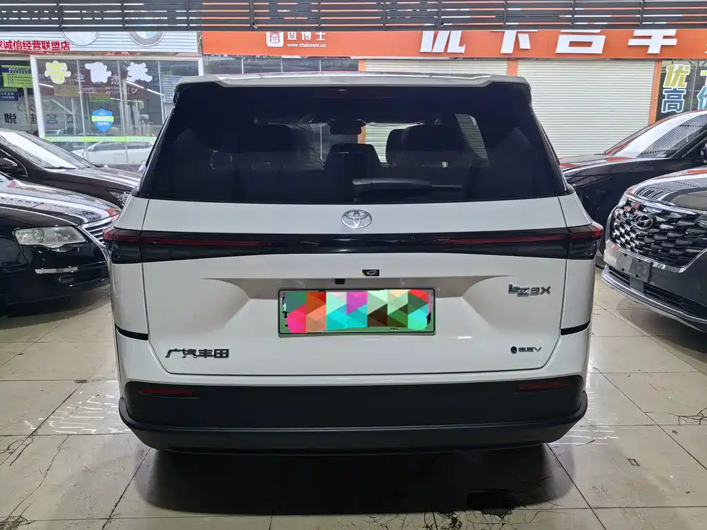 Toyota bZ3X — миниатюра 12