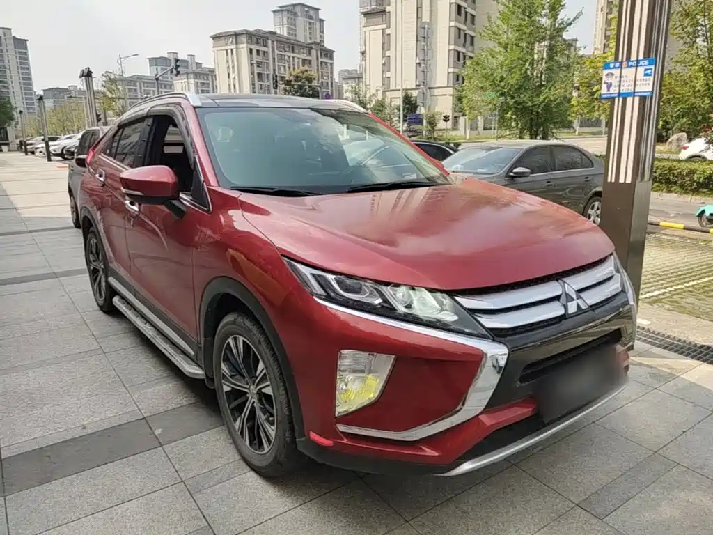 Mitsubishi Eclipse Cross — миниатюра 4