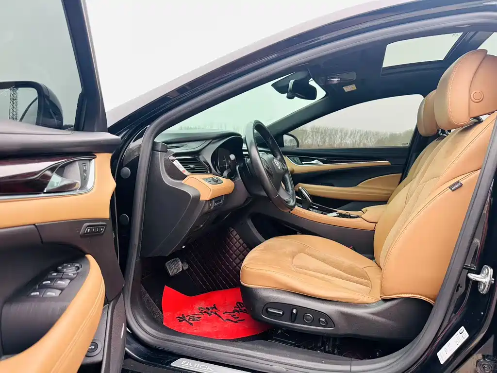 Buick LaCrosse 2020 652T Luxury