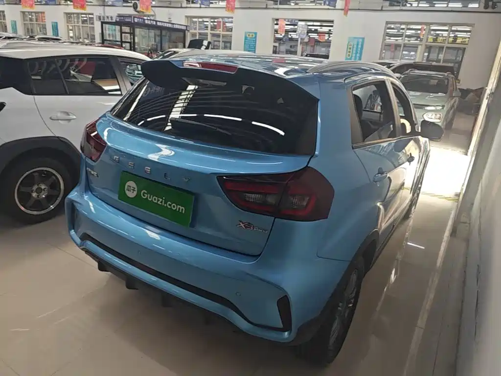 Geely Vision X3 — миниатюра 7