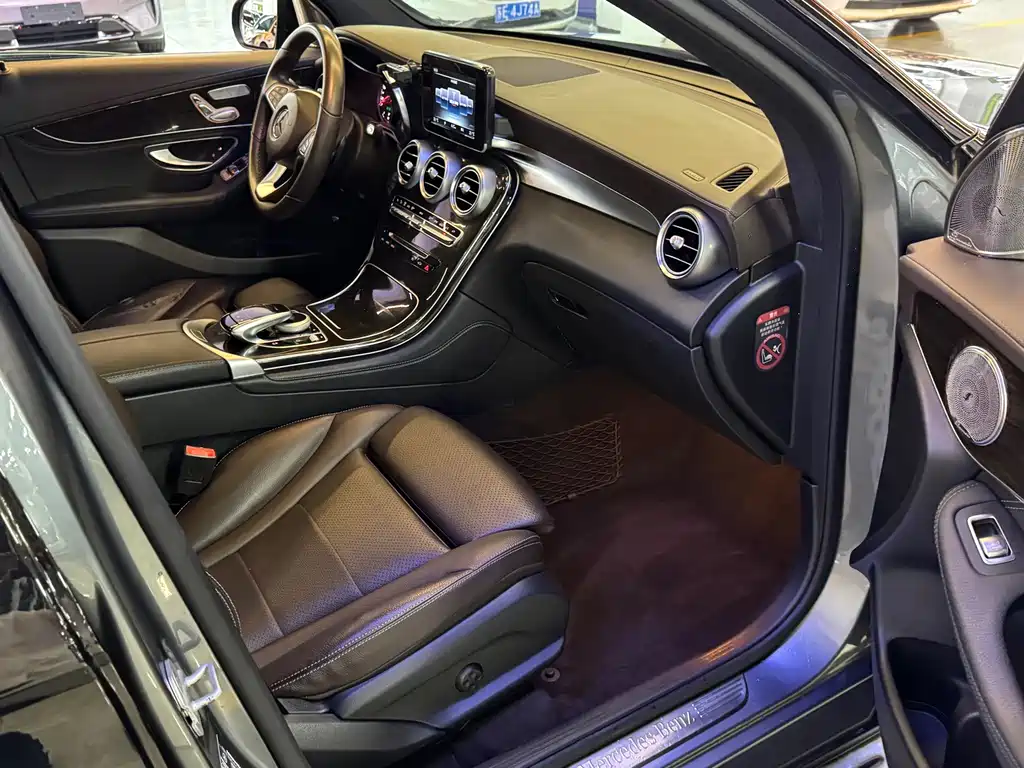 Mercedes-Benz GLC — миниатюра 15