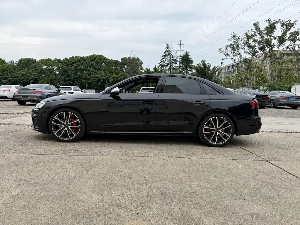 Audi S4 — миниатюра 8