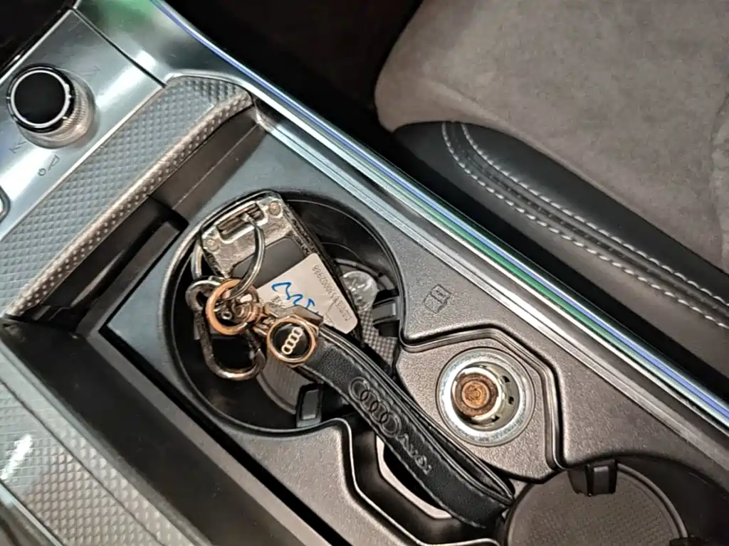 Audi A6L New Energy — миниатюра 9