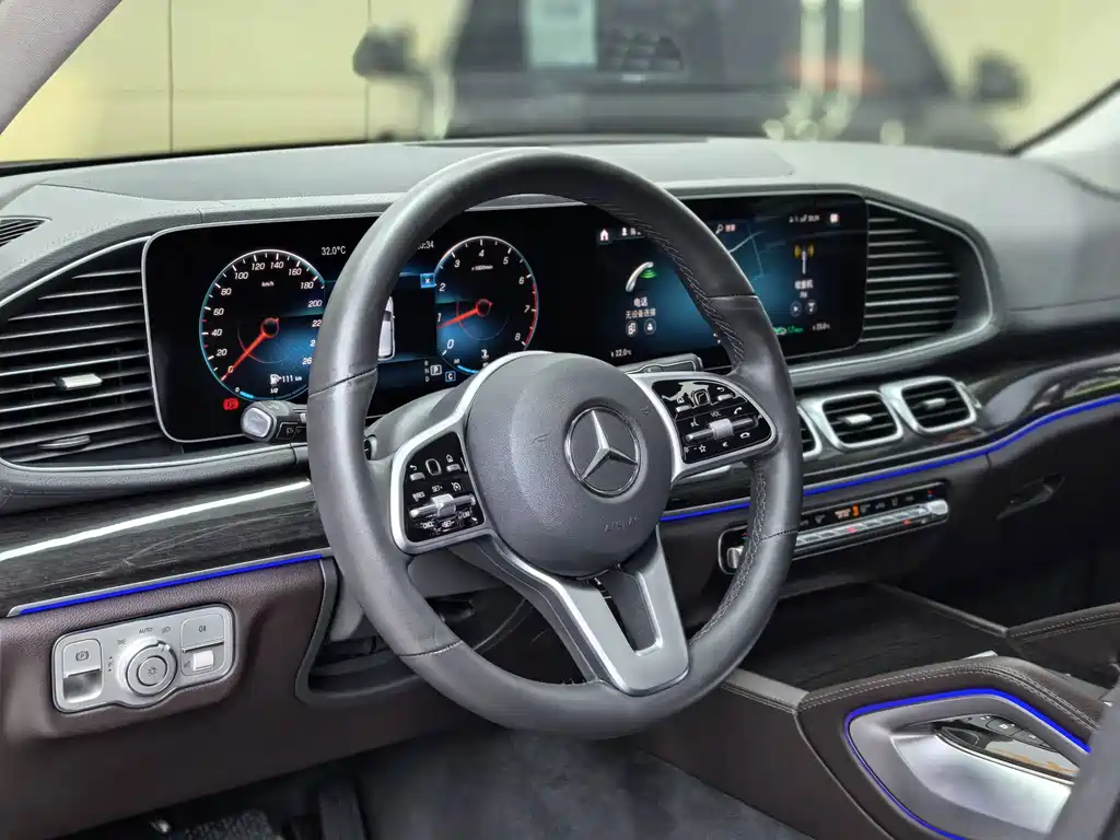 Mercedes-Benz GLE (Import) — миниатюра 15