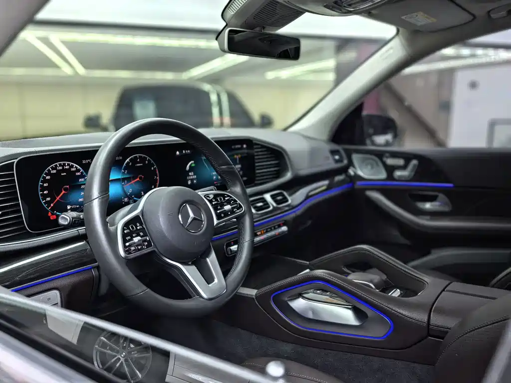 Mercedes-Benz GLE (Import) — миниатюра 26