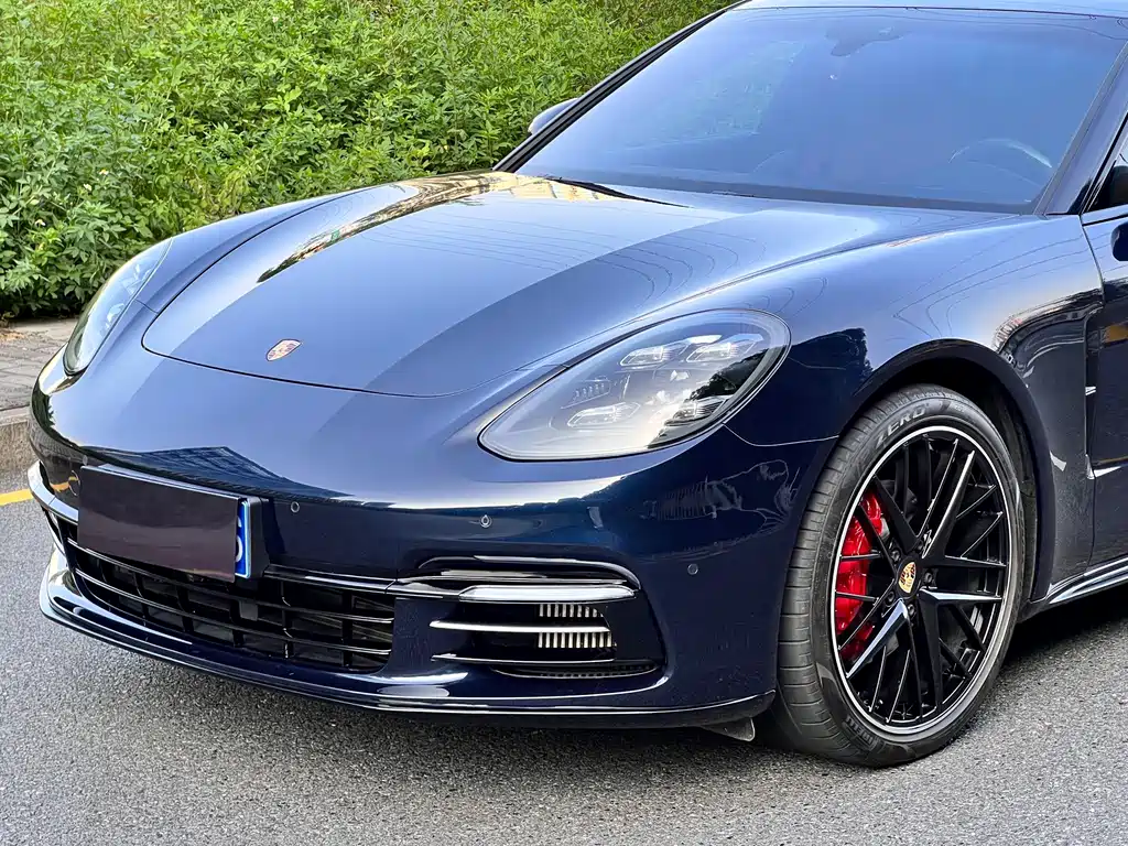 Porsche Panamera — миниатюра 18