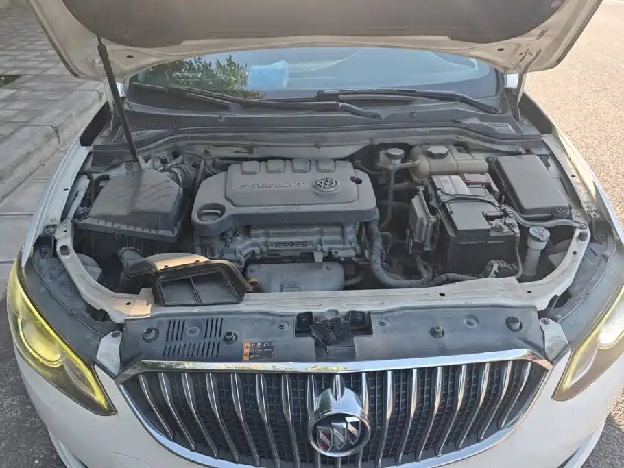 Buick Excelle — миниатюра 9
