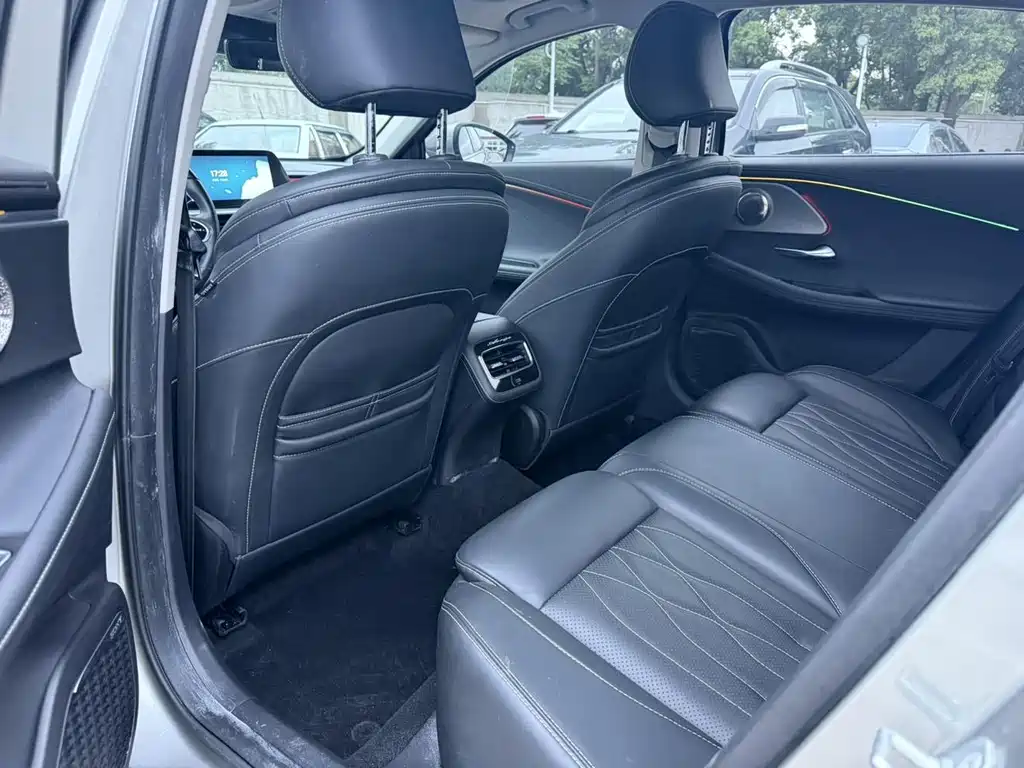 Chery Arrizo 8 — миниатюра 9