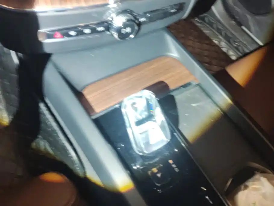 Volvo XC60 — миниатюра 16