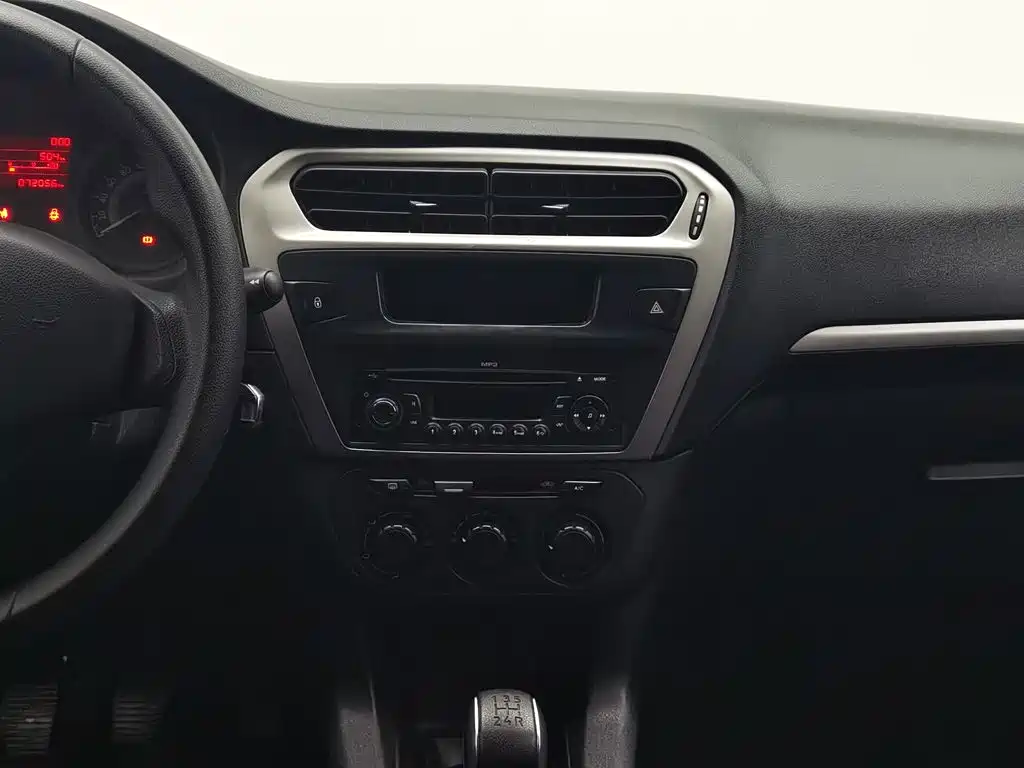 Peugeot 301 — миниатюра 12