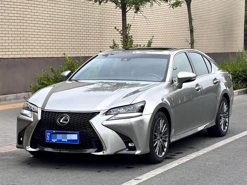 Lexus GS