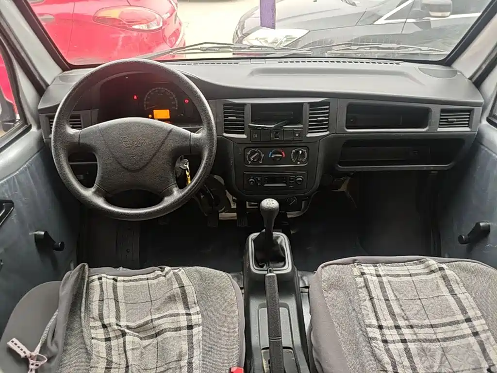 Wuling Zhiguang — миниатюра 10