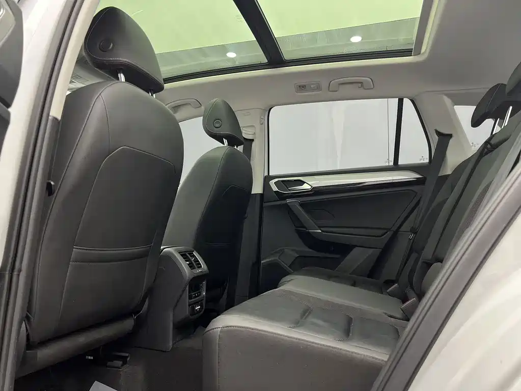 Volkswagen Tayron — миниатюра 8