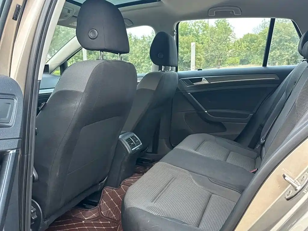 Volkswagen Golf — миниатюра 7