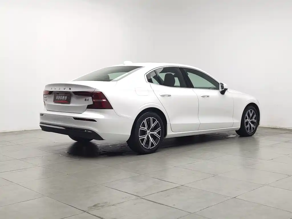 Volvo S60 — миниатюра 2
