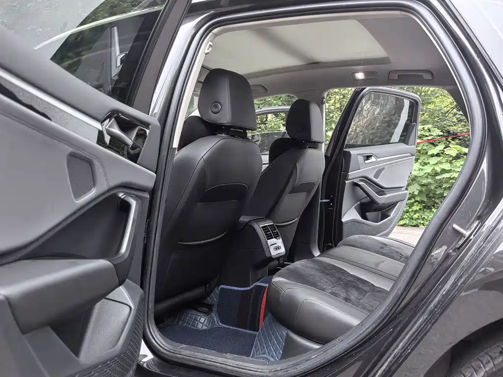 Volkswagen Sagitar — миниатюра 9