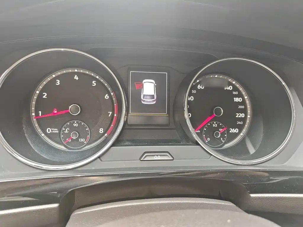 Volkswagen Tiguan L — миниатюра 4