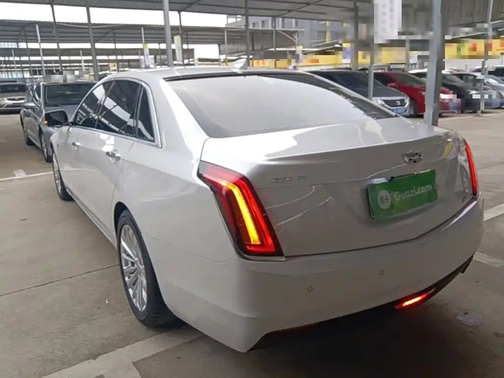 Cadillac CT6 — миниатюра 5