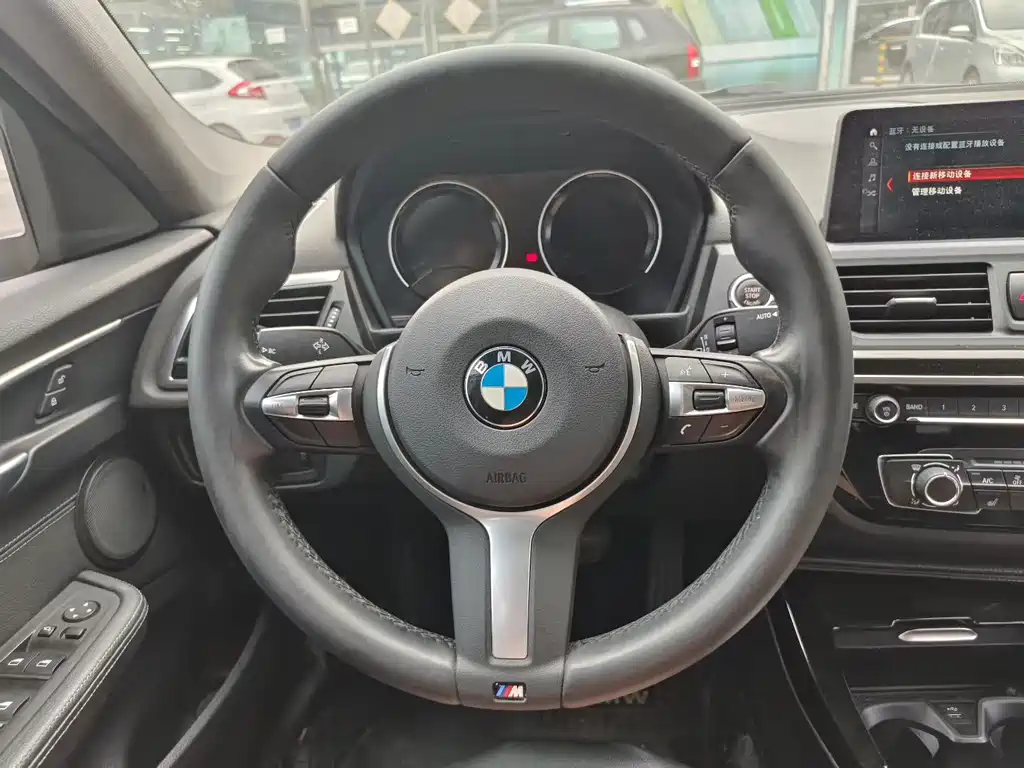 BMW 1 Series — миниатюра 9