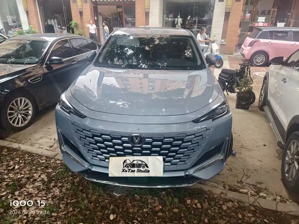 Changan UNI-K iDD — миниатюра 2