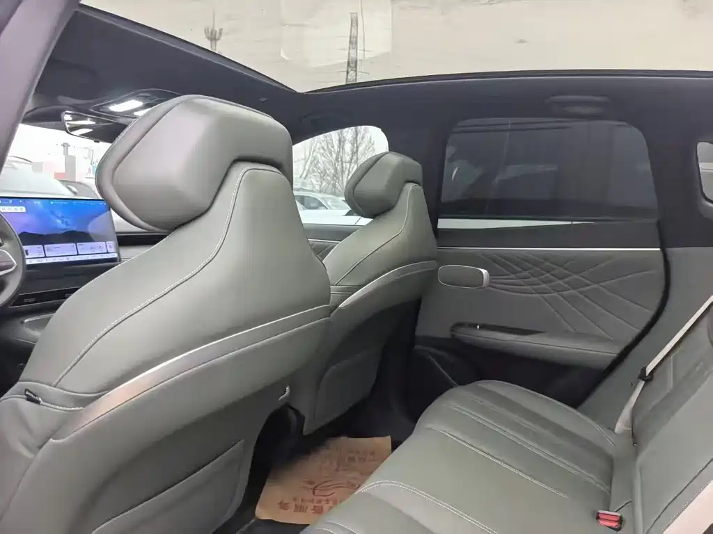 Changan Deepal DARK BLUE S07