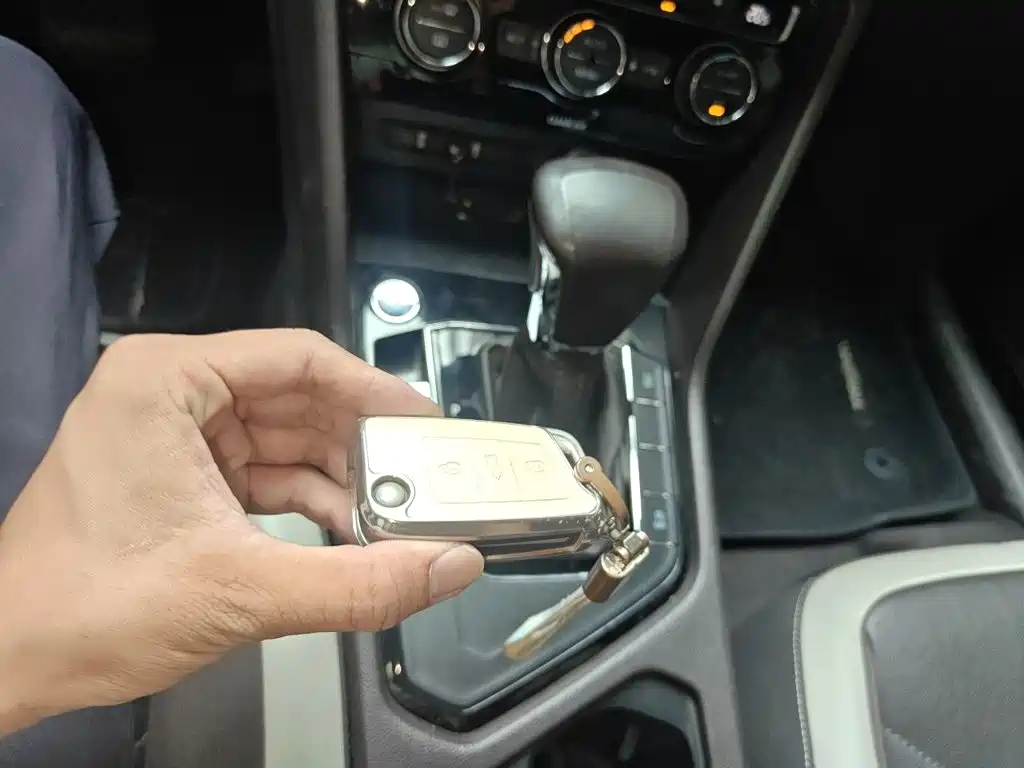 Volkswagen Tiguan L — миниатюра 12