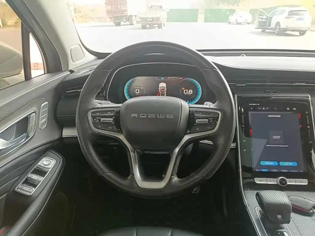 Roewe RX5 MAX — миниатюра 11