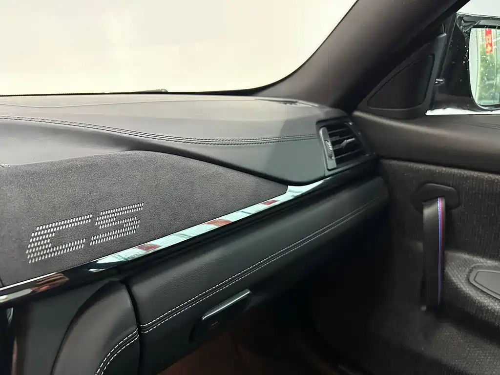 BMW M4 — миниатюра 14