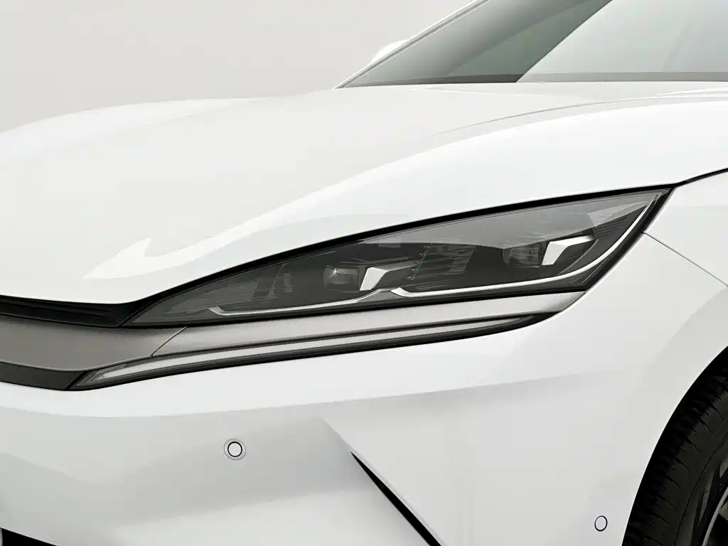 BYD Qin L — миниатюра 26