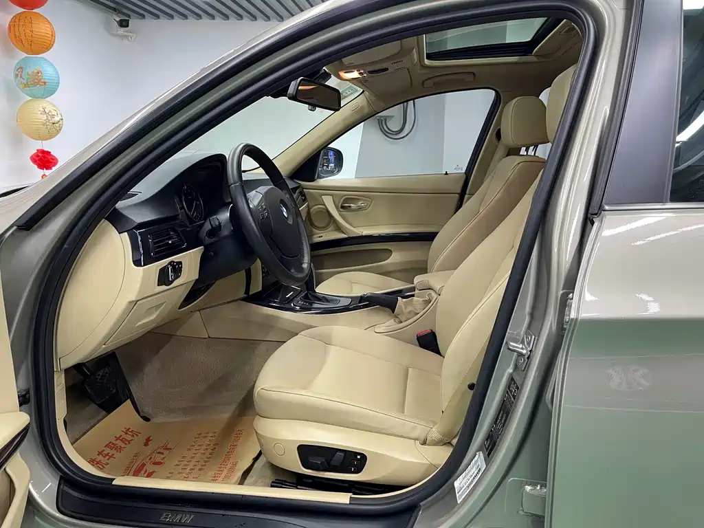 BMW 3 Series — миниатюра 8