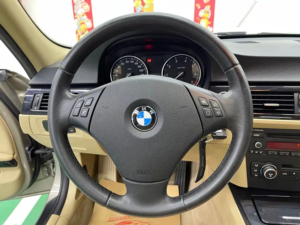 BMW 3 Series — миниатюра 12