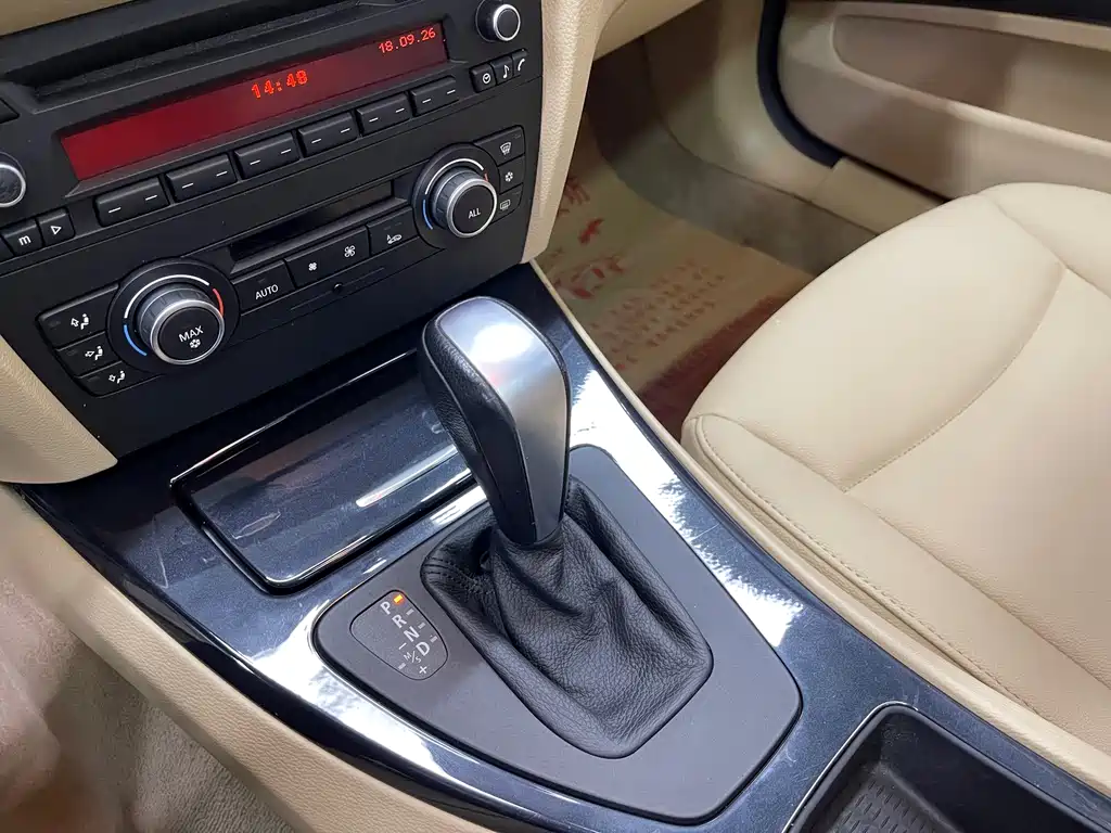 BMW 3 Series — миниатюра 17