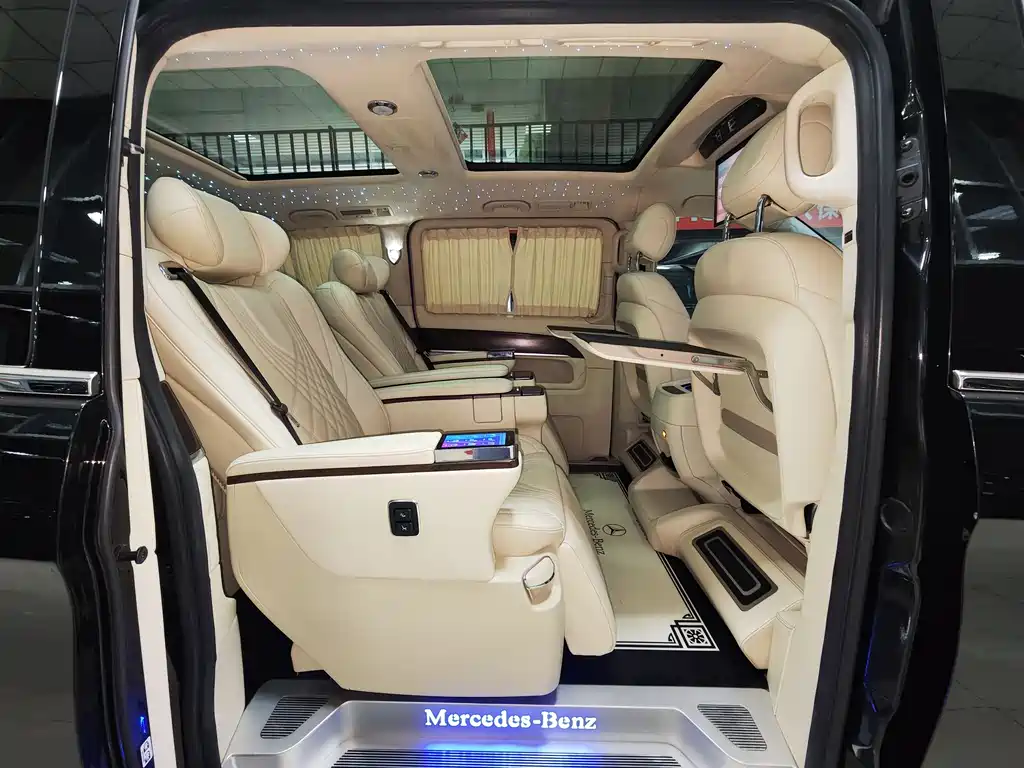 MERCEDES-BENZ V CLASS