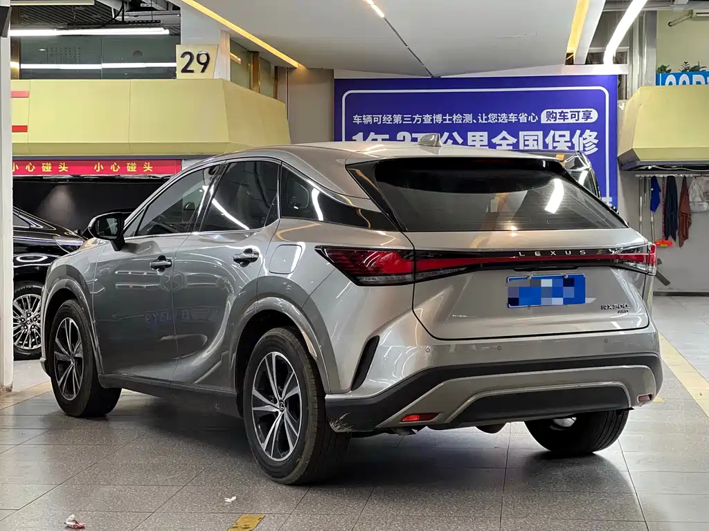 Lexus RX — миниатюра 5