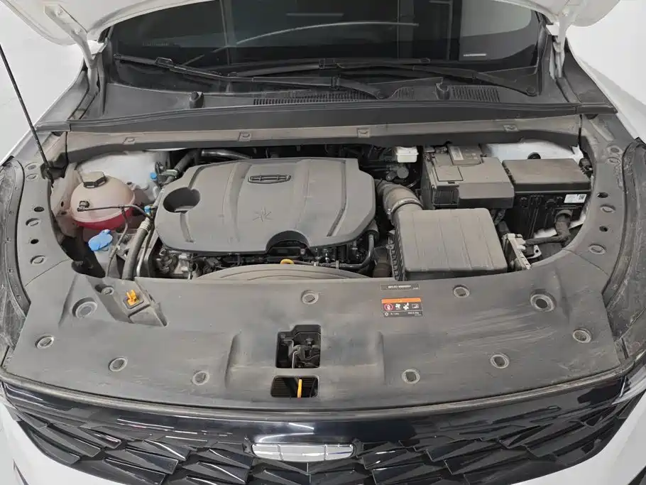 Geely Boyue — миниатюра 10