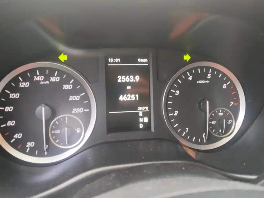 Mercedes-Benz Vito — миниатюра 14