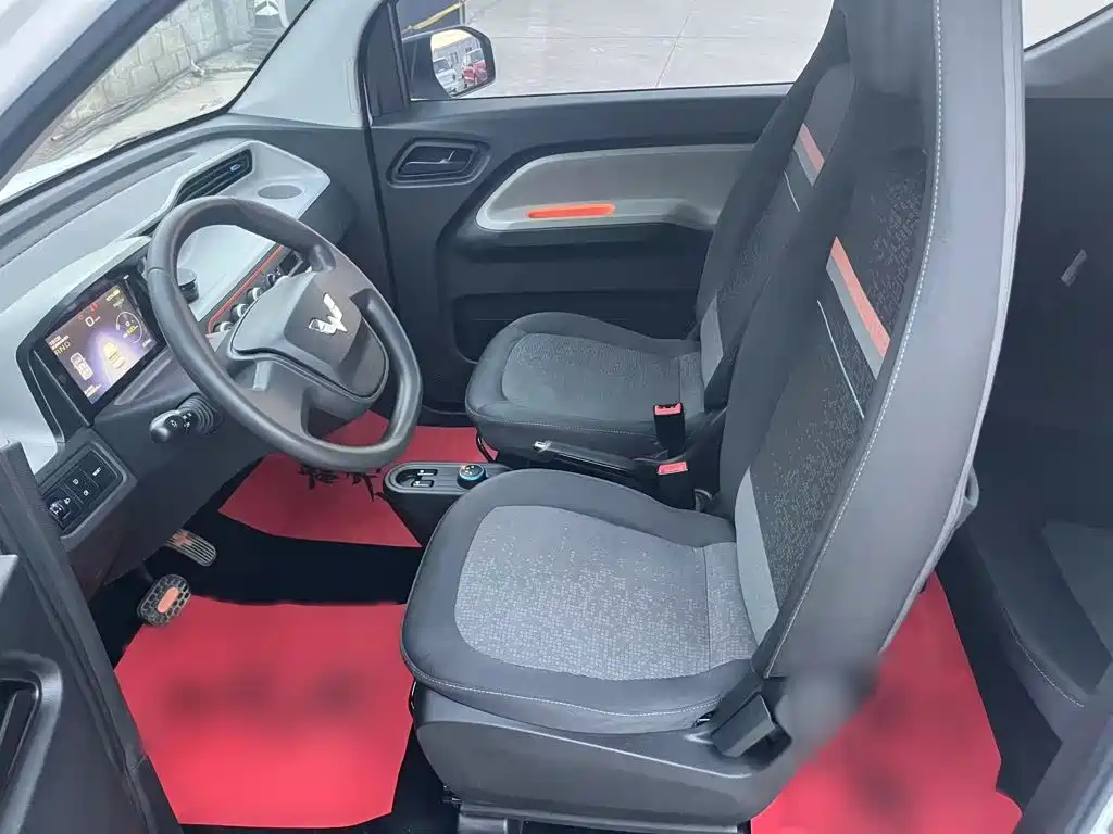 Wuling MINIEV — миниатюра 12
