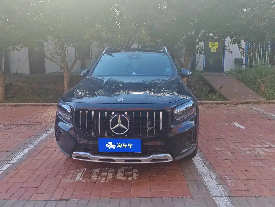 Mercedes-Benz GLB — миниатюра 2