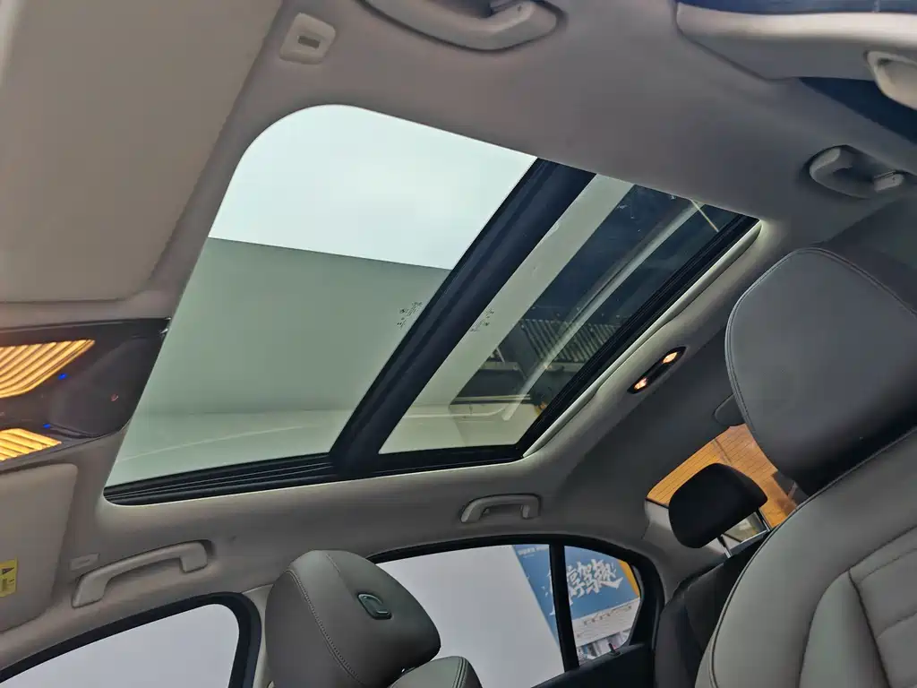 BMW 3 Series — миниатюра 18