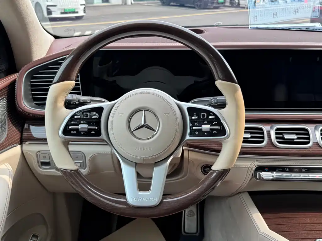 MERCEDES-BENZ MAYBACH GLS