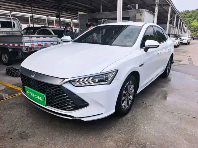 2024 BYD Qin