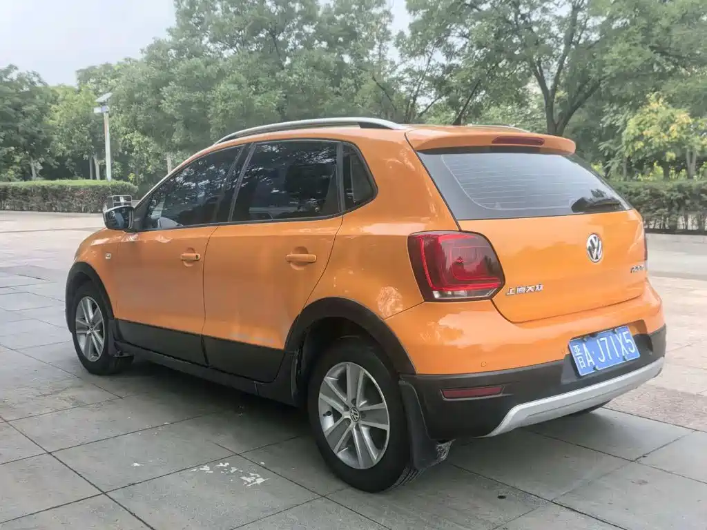 Volkswagen Polo — миниатюра 6