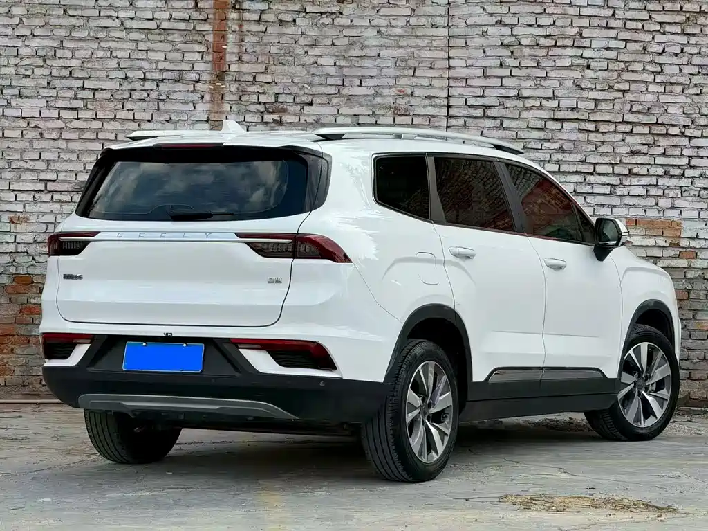 Geely Haoyue — миниатюра 8