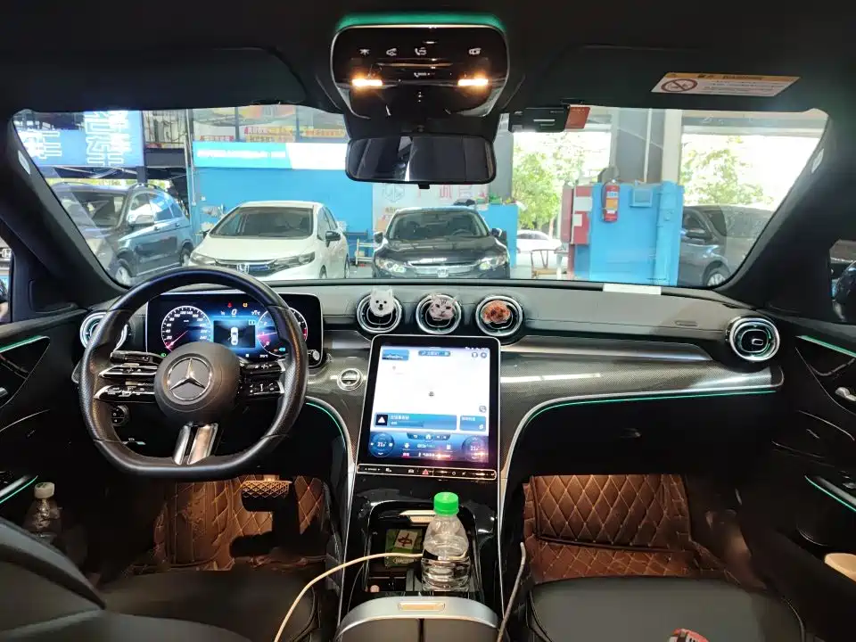 Mercedes-Benz C-Class — миниатюра 3