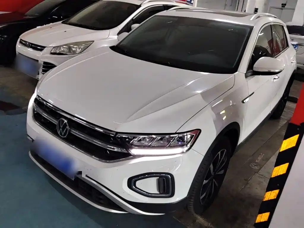 Volkswagen T-Roc 2024