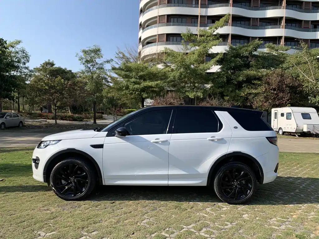 Land Rover Discovery Sport — миниатюра 5