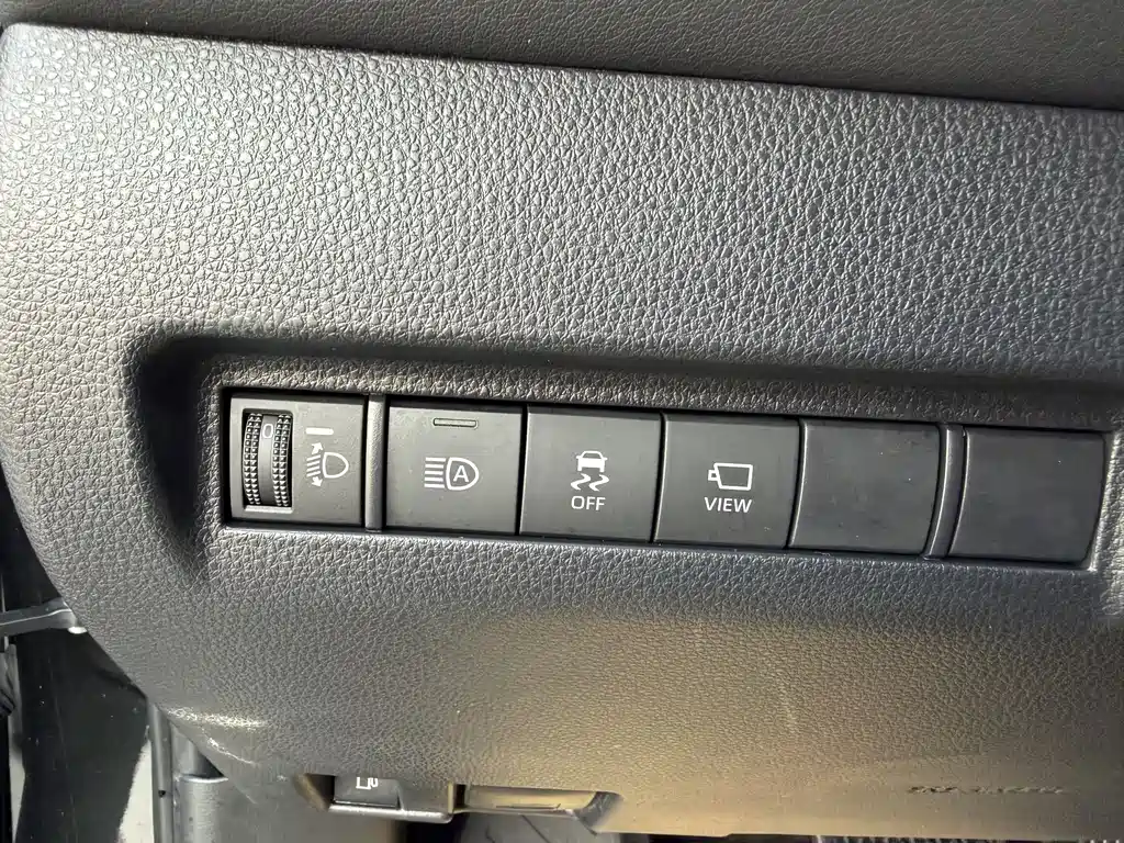 TOYOTA LING FANG HARRIER